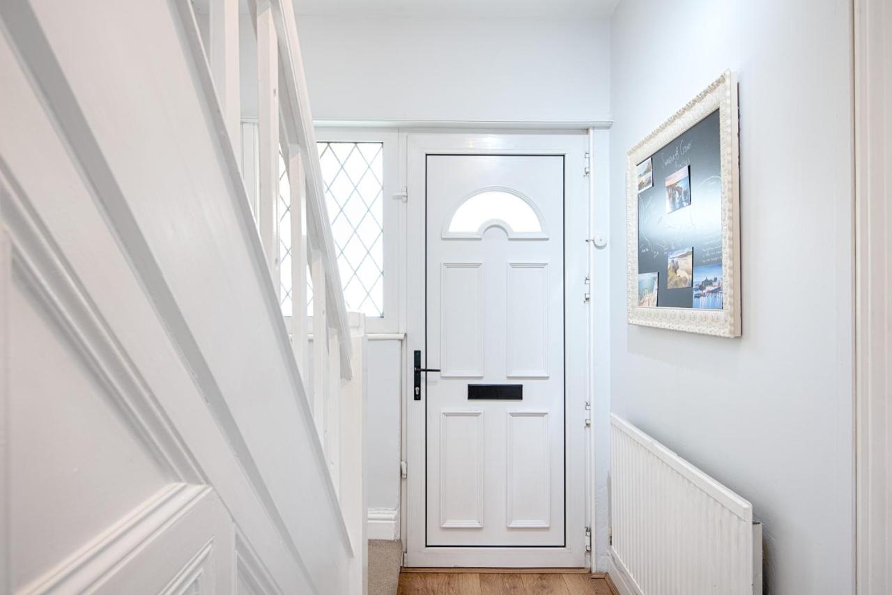Off Road parking, Garden, TV in Every Room - Chambres d’hôtes Swansea