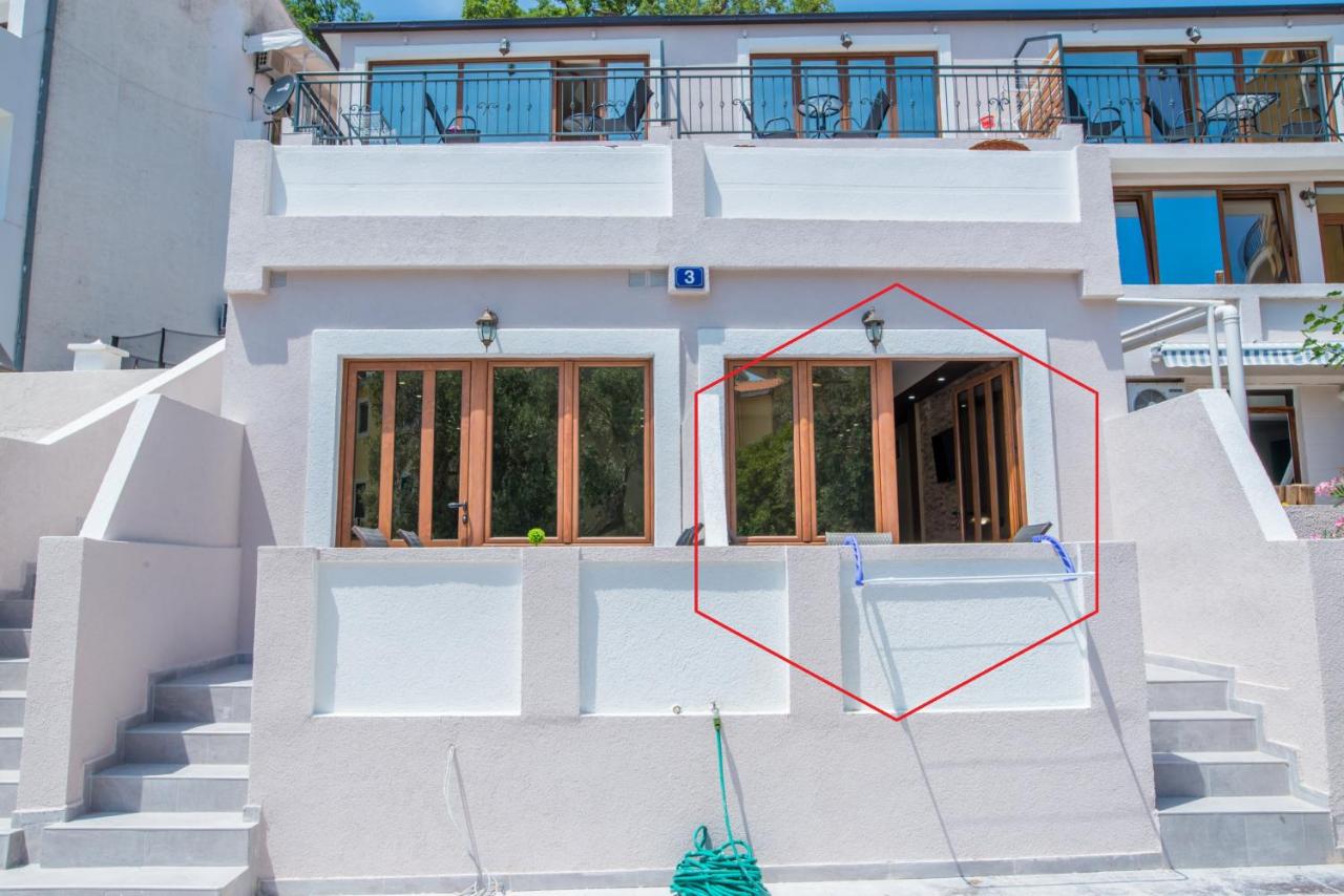 Jovan Apartments - B&B Petrovac na Moru