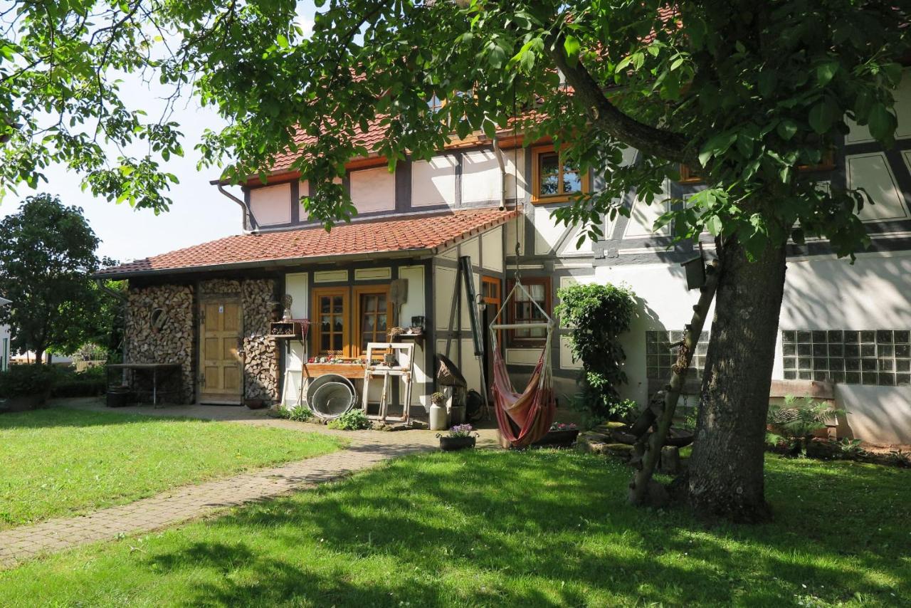 B&B Alheim - Fachwerktraum im Hof - Bed and Breakfast Alheim