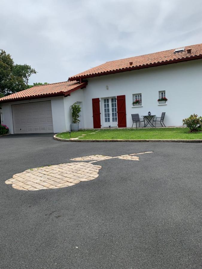 Villa Les Hortensias B&B - Ferienwohnung Arcangues