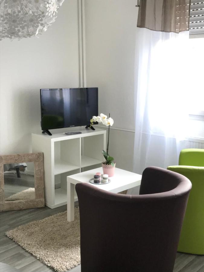 Studio 5 Near Basel Airport - B&B