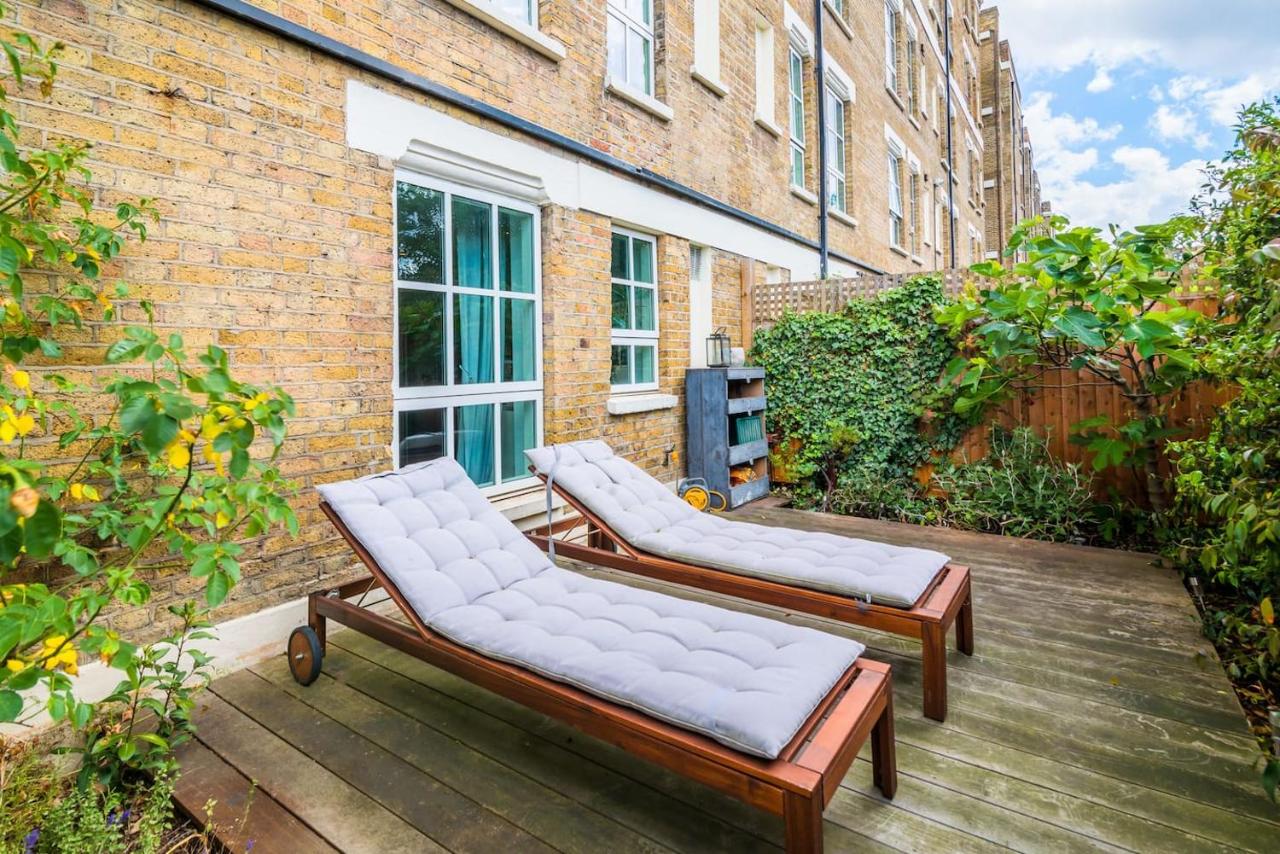 Home w/Terrace   PARKING by GuestReady | 131 Wilmot Street, London E2 0BU | +44 7894 580494