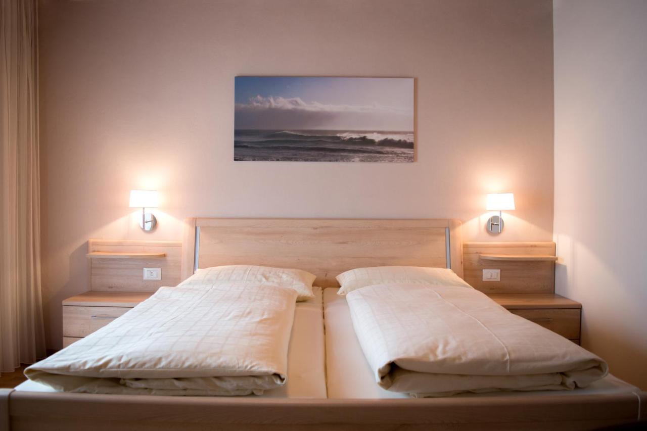 Doppelzimmer mit Balkon
