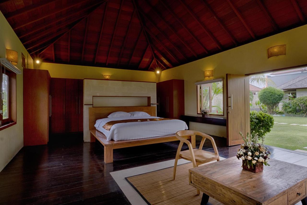 One Bedroom Villa with Garden View and Shared Pool