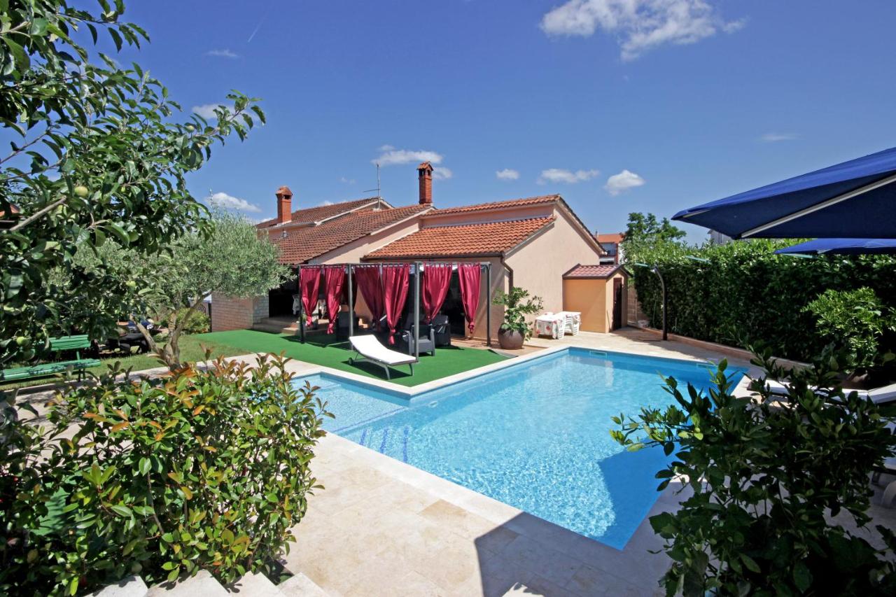 Apartments Mirna - B&B Pola