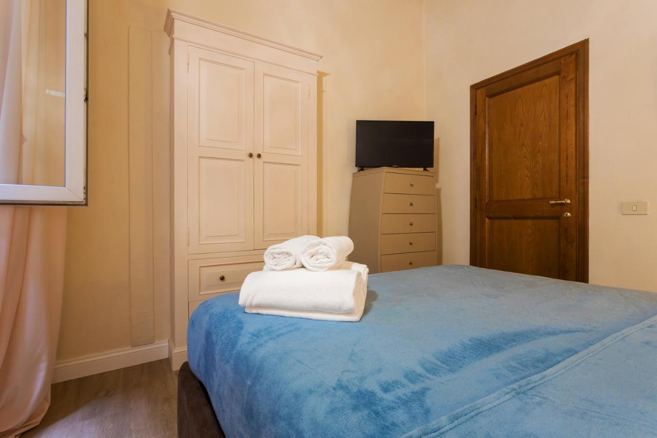 Duomo 2 Bedroom Apartment - Ferienwohnung