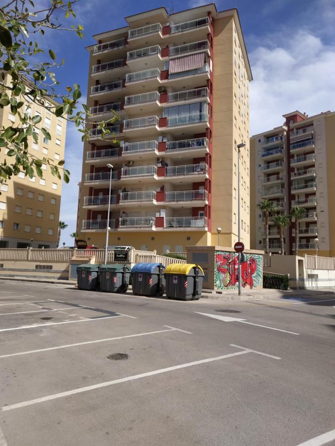 Apartamento con plaza de garaje en Urbanización las Góndolas - B&B La Manga del Mar Menor