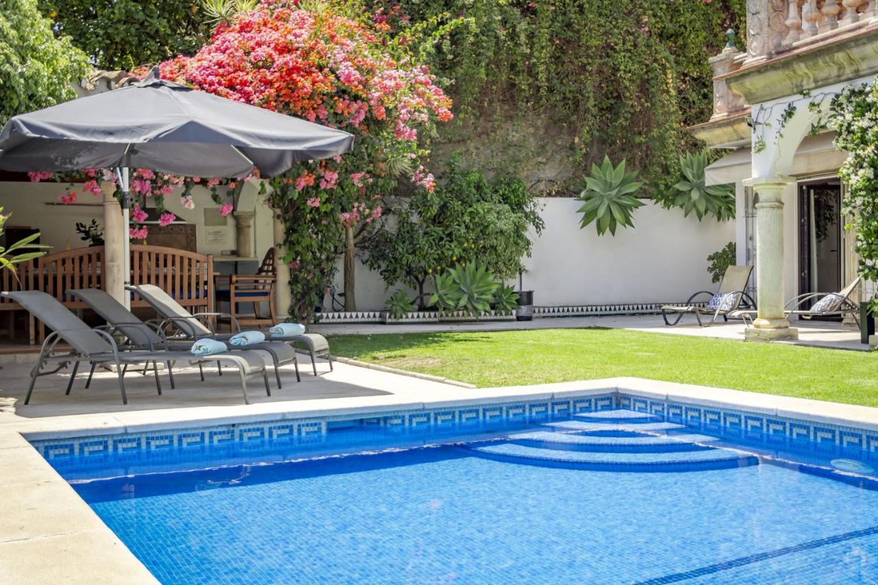 Villa Casakhan, Beautiful Luxury Villa, - B&B Marbella