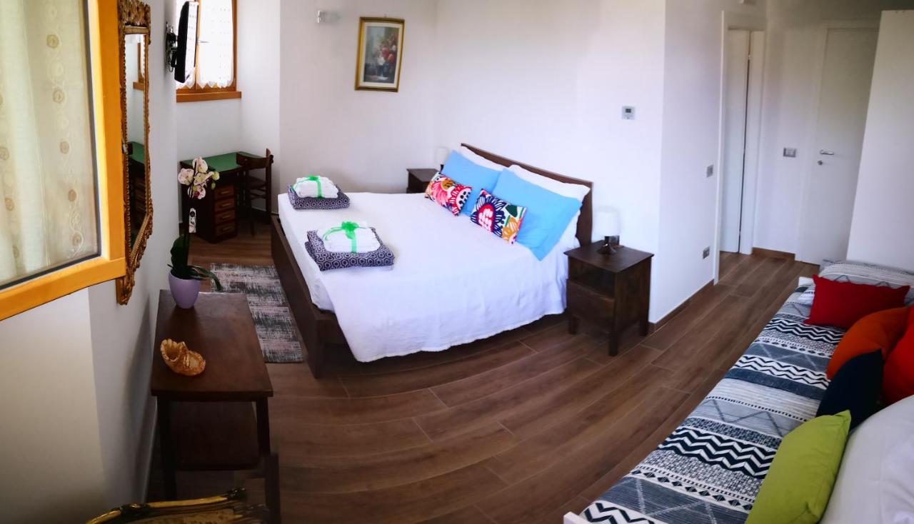 Dreibettzimmer mit eigenem Bad