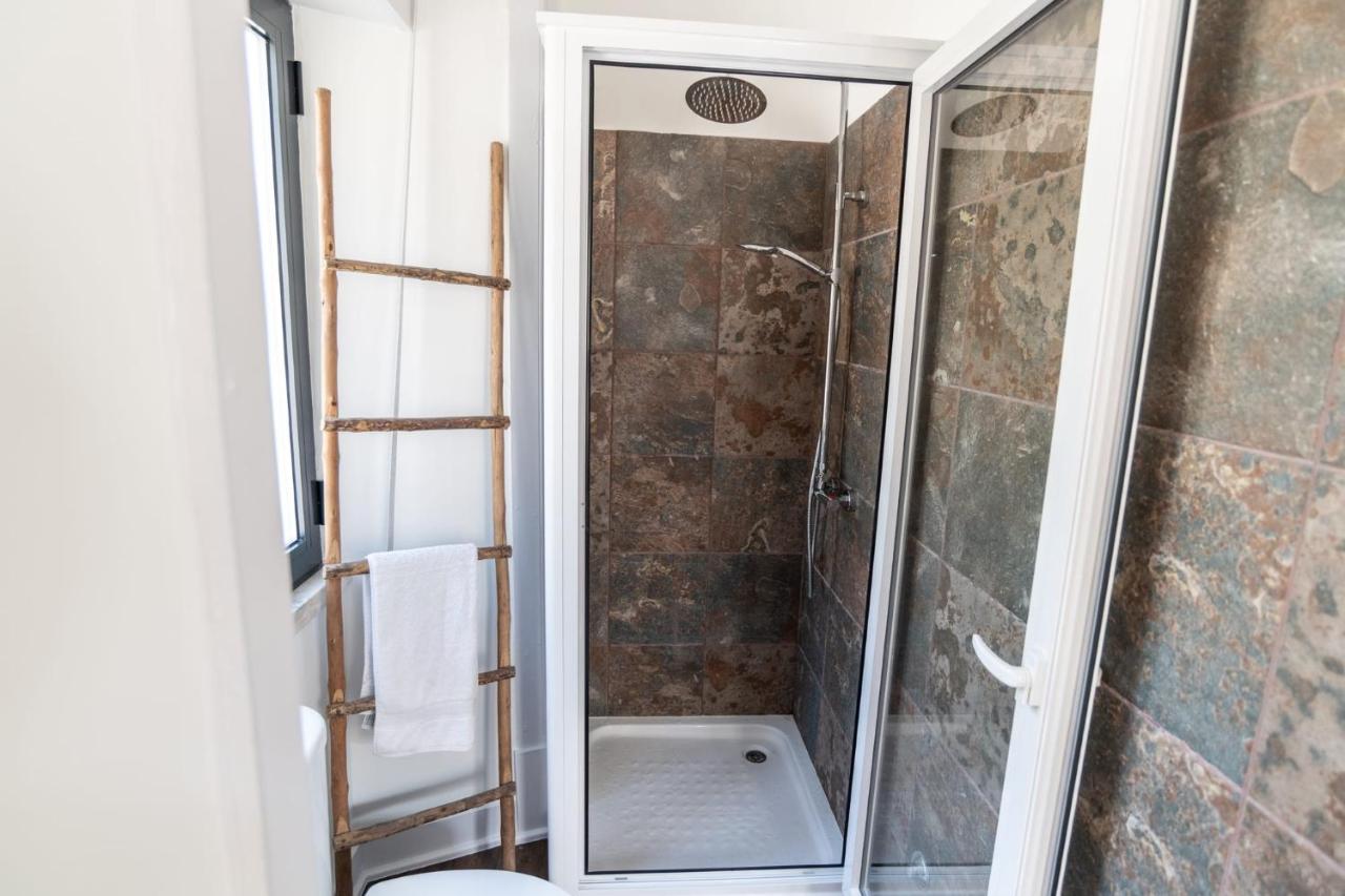 Single Room with Private Bathroom