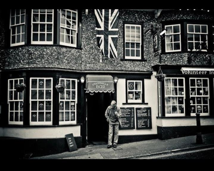 B&B Lyme Regis - Room at the Inn - Bed and Breakfast Lyme Regis