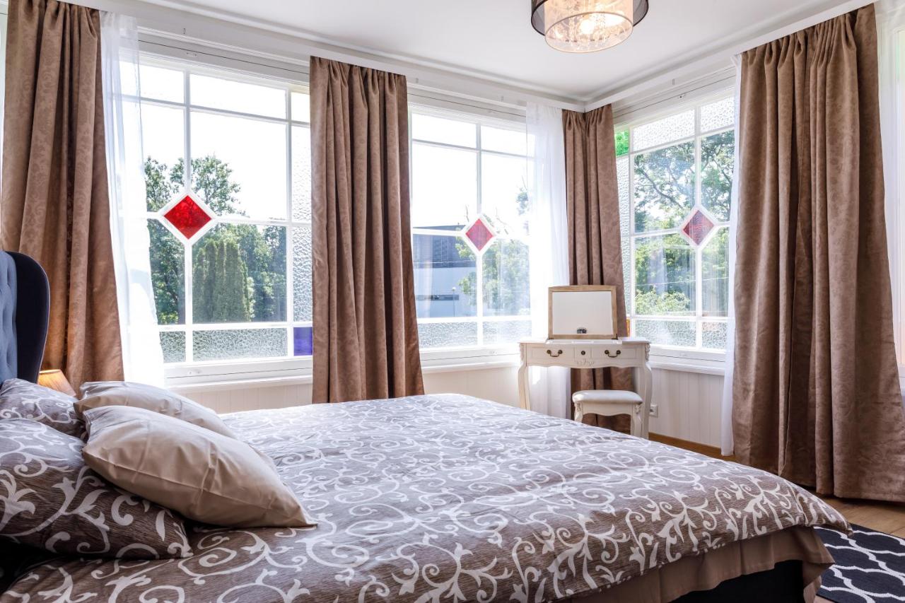 Apartment mit 2 Schlafzimmern und Balkon