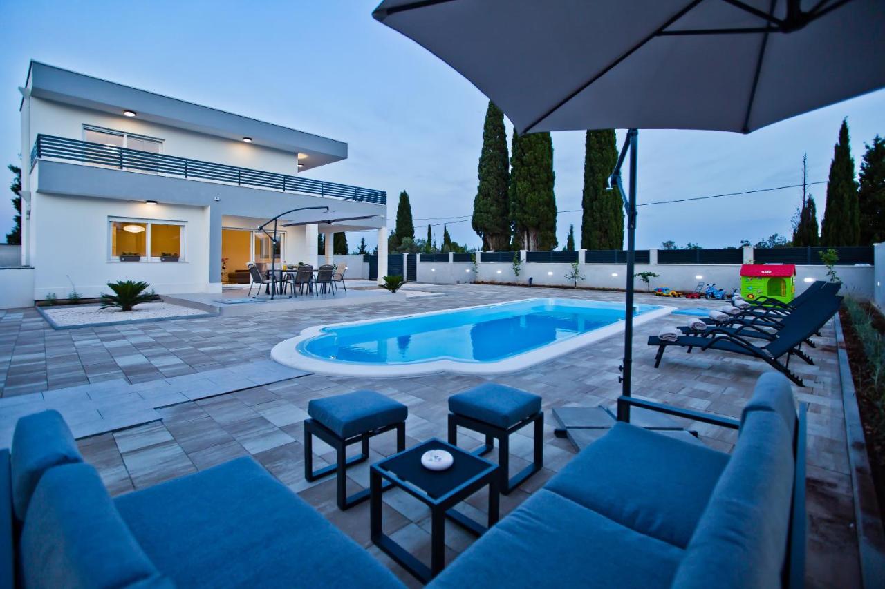 VILLA BLAŽEN - B&B