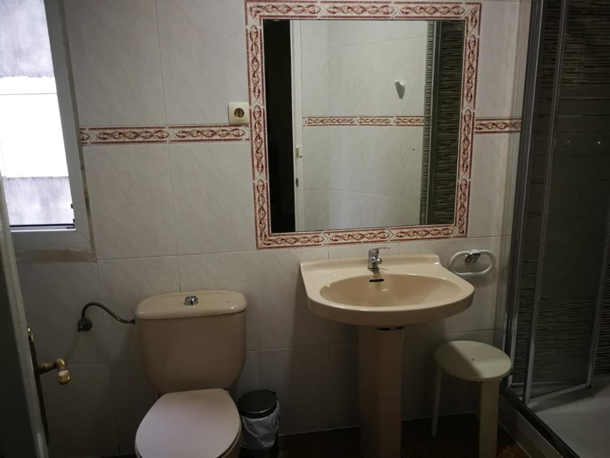 Habitación con baño compartido - Cama grande