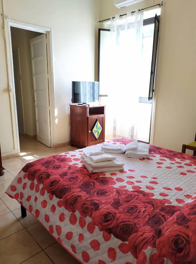 Doppel-/Zweibettzimmer mit eigenem Bad