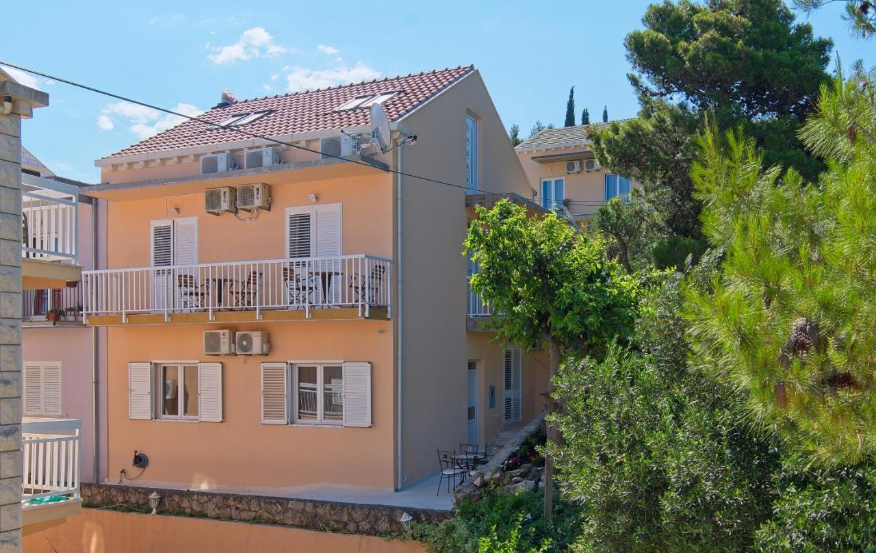 Apartment Paradiso - Ferienwohnung