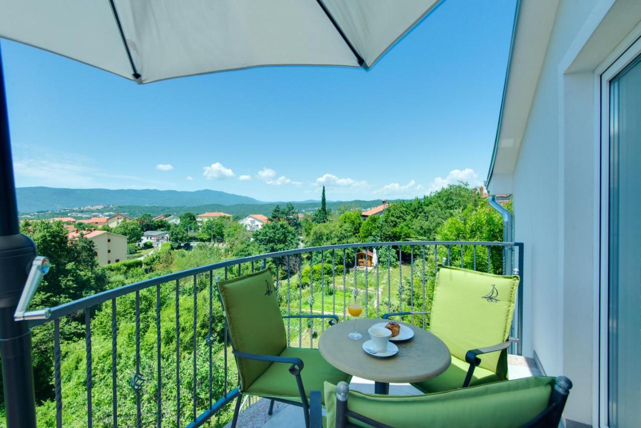 Apartmani Admiral - Bed and Breakfast