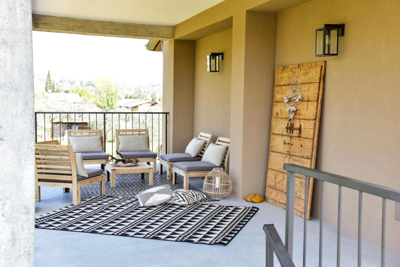 Tweepersoonskamer met Terras