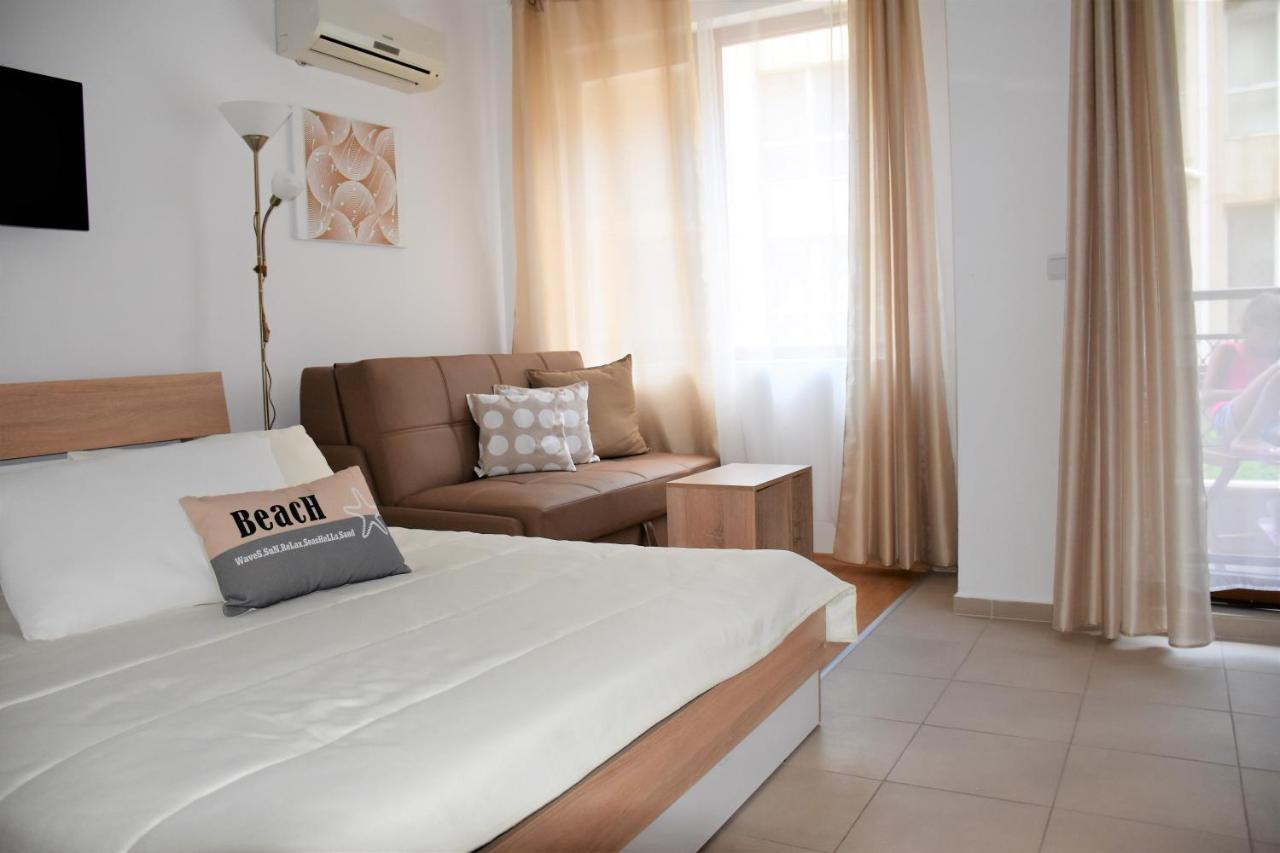 Aglaya 2 - Ferienwohnung Pomorie