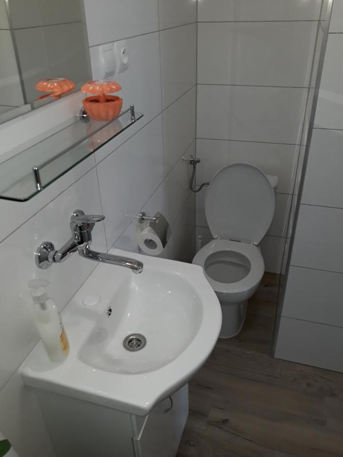 Chambre Triple avec Salle de Bains Privative