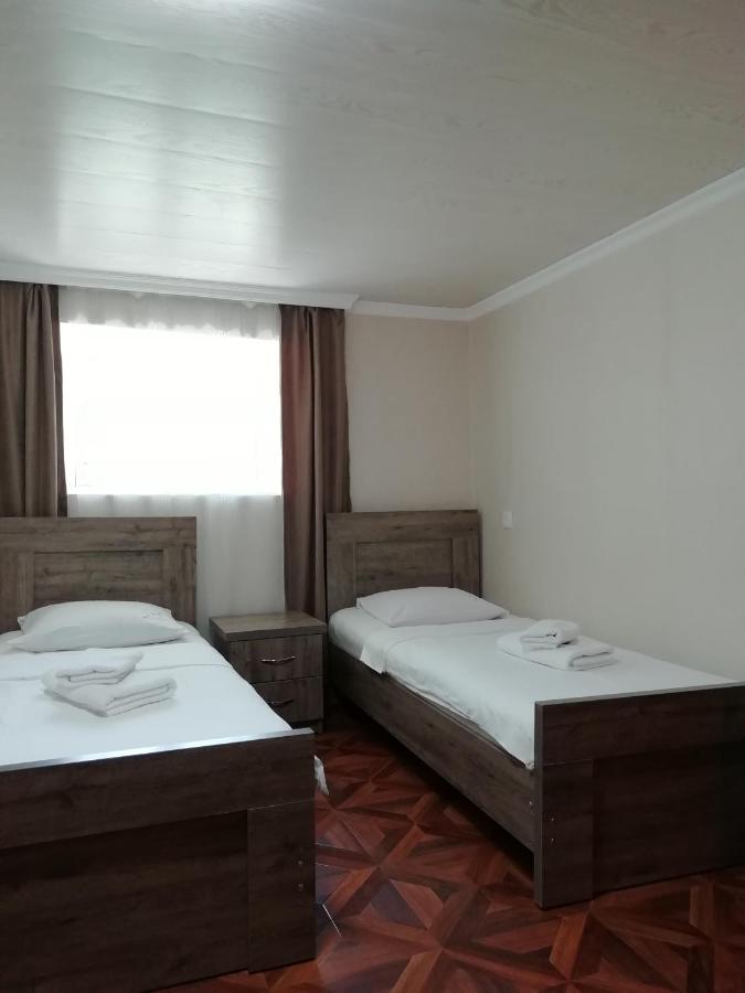 Chambre Triple avec Salle de Bains