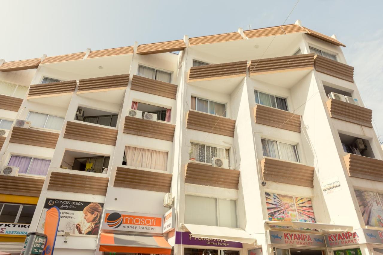 Apartamento con balcón