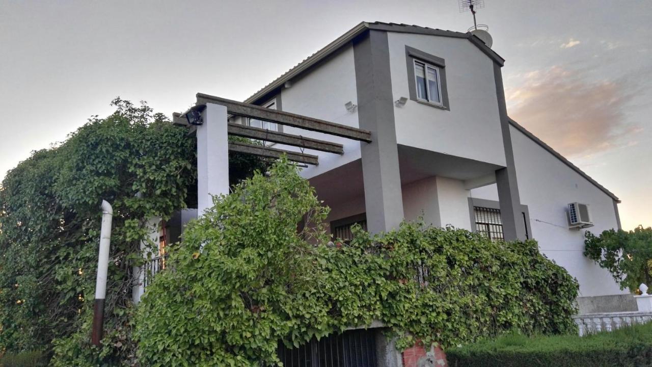 La Berruca Casa Rural Malpartida de Cáceres - Bed and Breakfast Malpartida de Cáceres