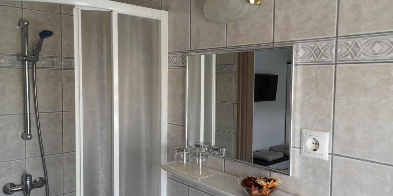 Doppelzimmer mit eigenem Bad
