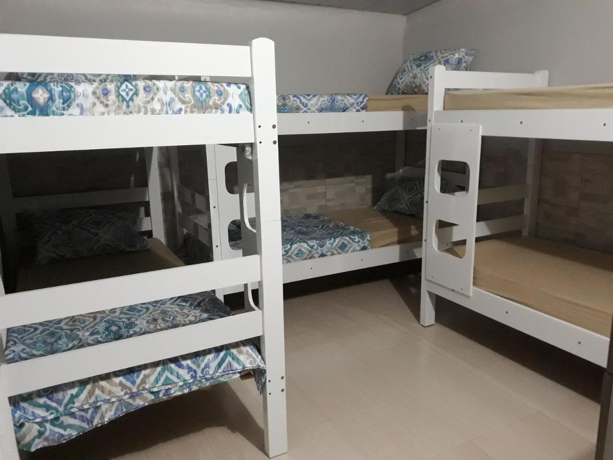 Single Bed in Mixed Dormitory Room