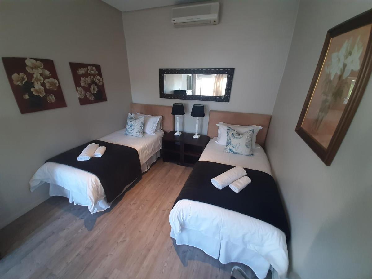 Deluxe Tweepersoonskamer met 1 of 2 Bedden