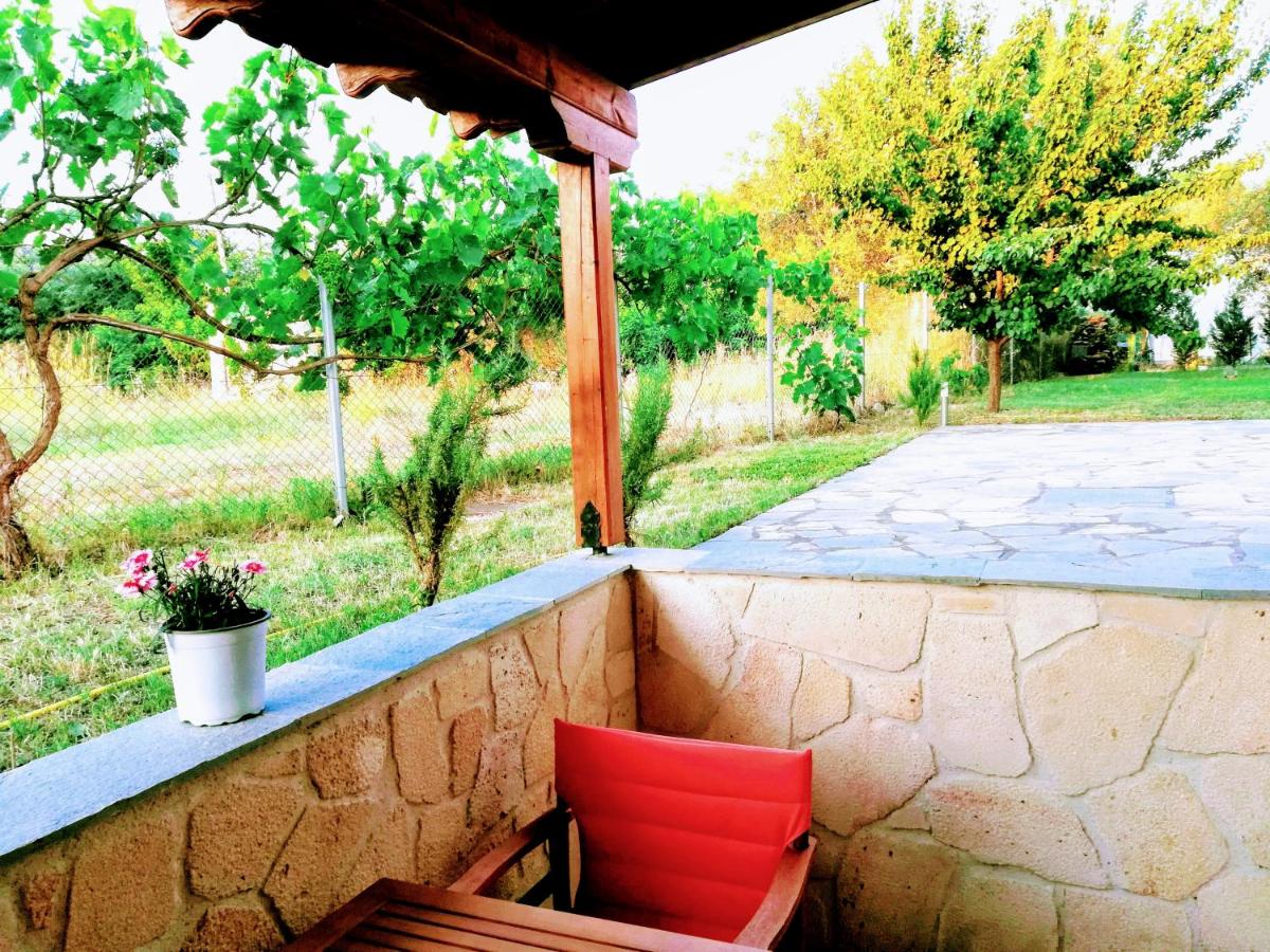 Giorgos Apartments - B&B Skála Foúrkas