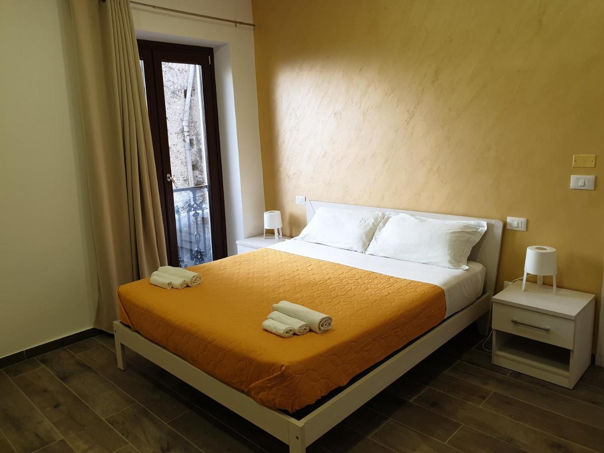 Giò Rooms - B&B Scalea