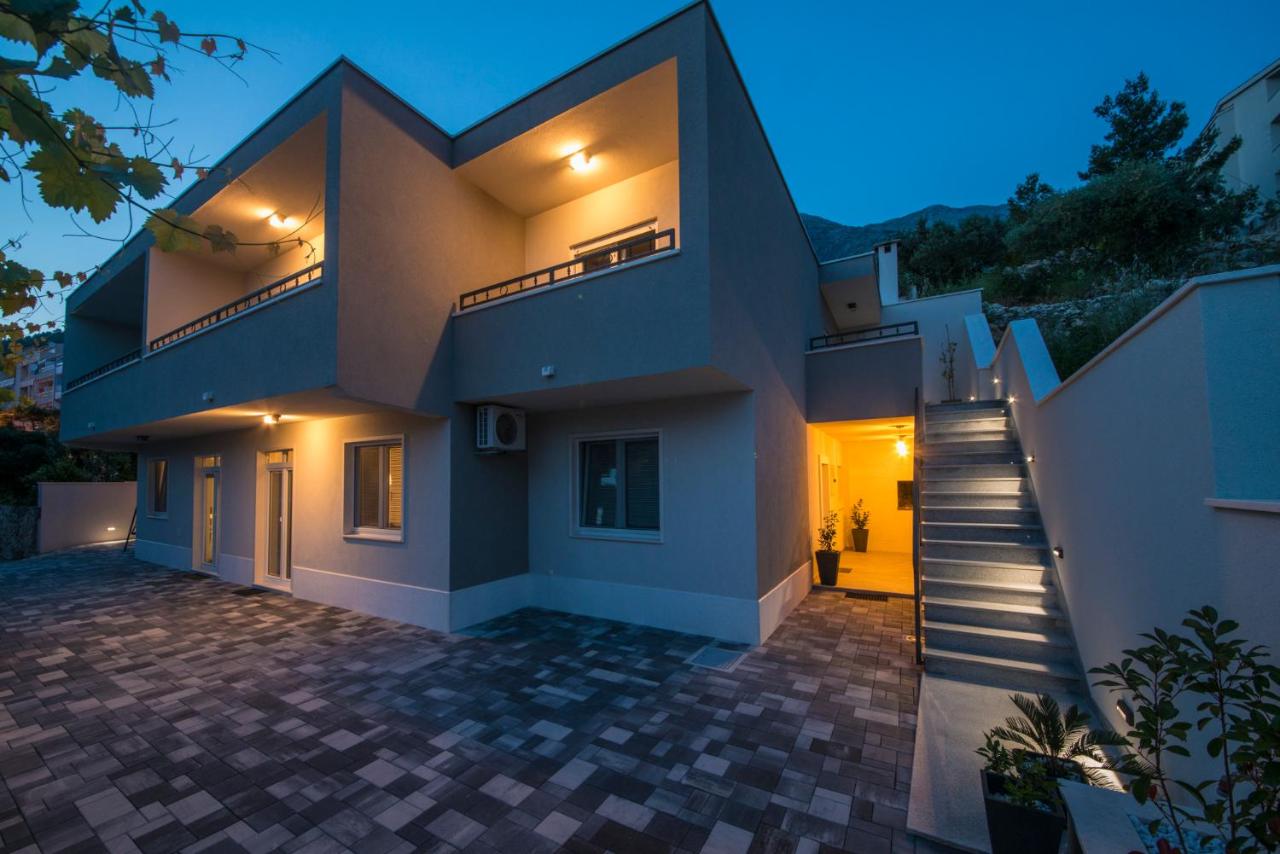 Apartmani Spiline - Mia - Ferienwohnung Baška Voda
