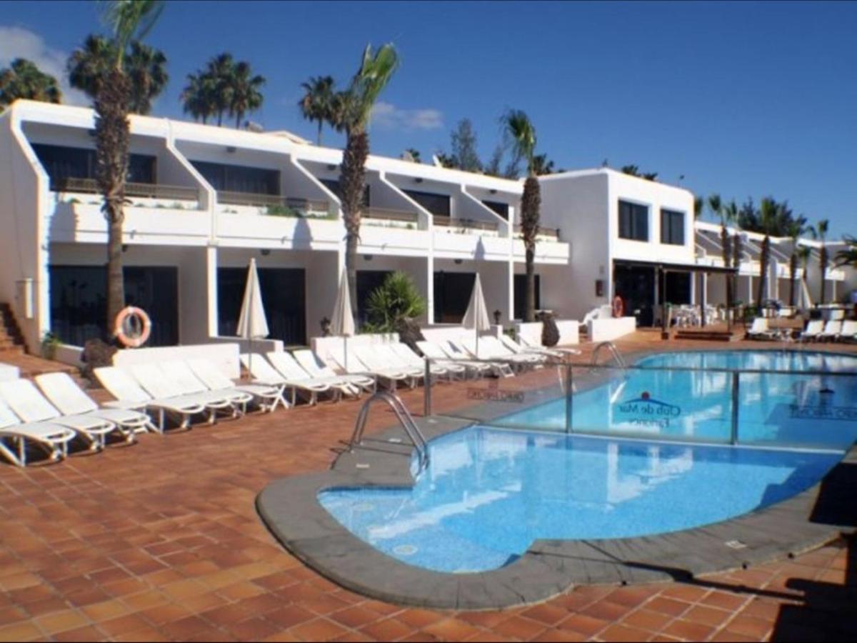 Bonito y espacioso apartamento al lado de la playa. - B&B Tías