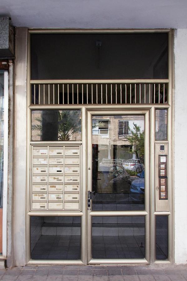 Apartments4you Dinara - Bed and Breakfast Bat Yam