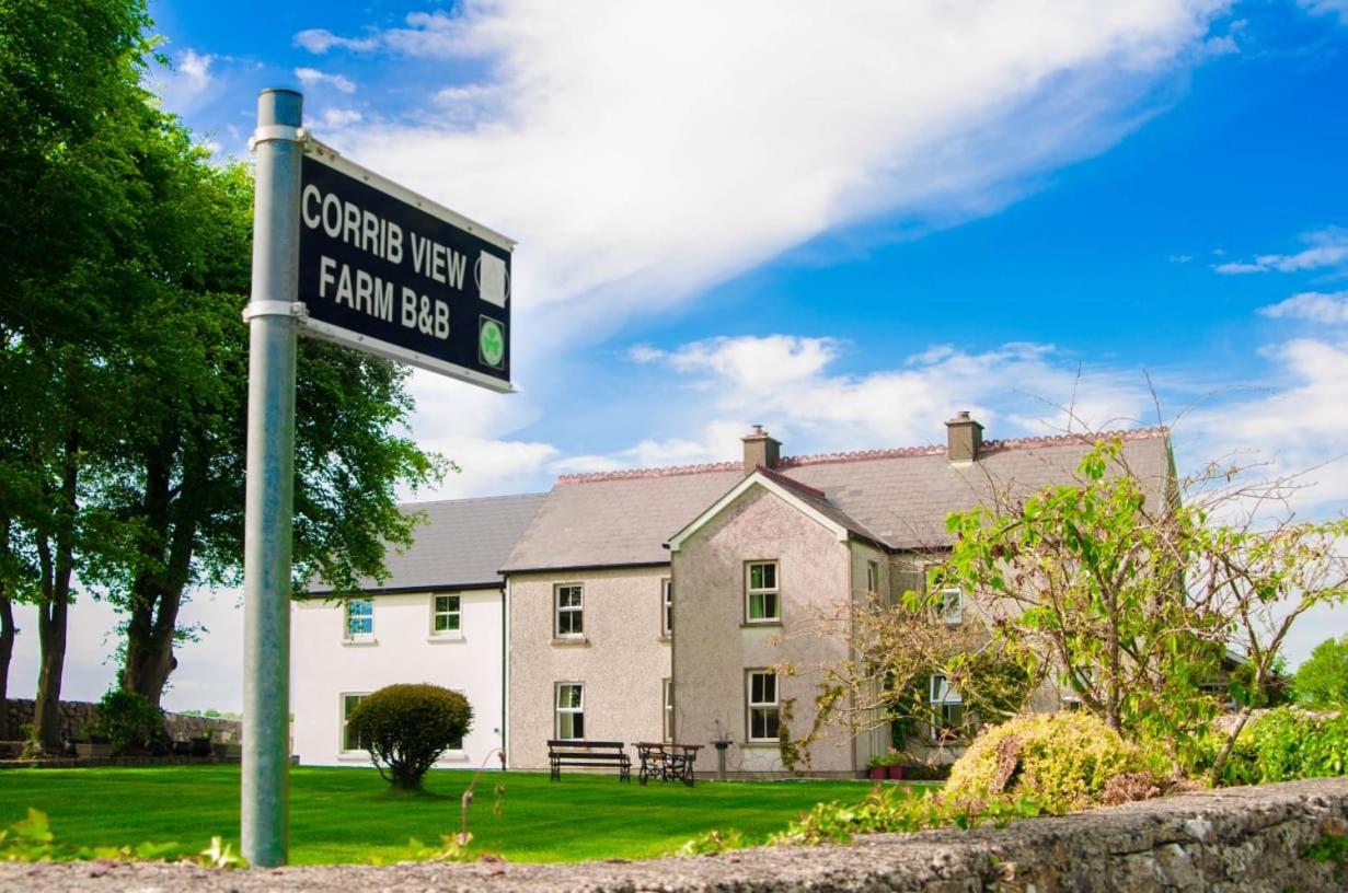 B&B Galway - Corrib View Farmhouse - Bed and Breakfast Galway