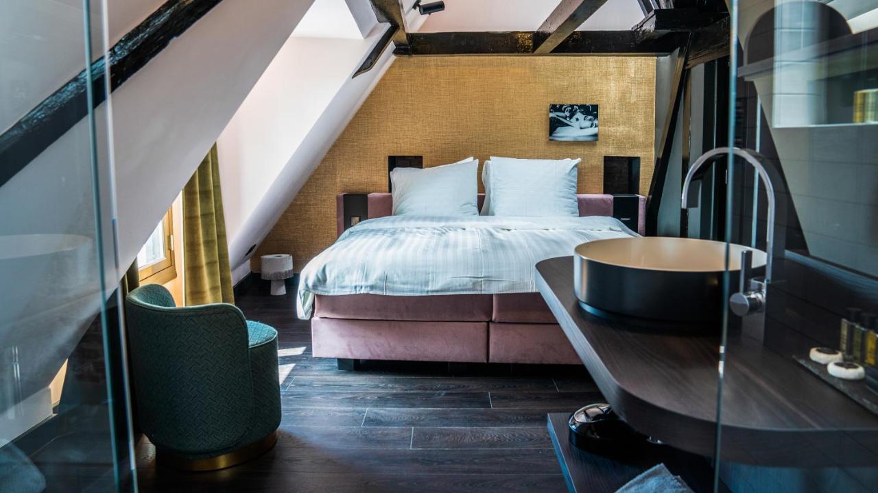 B&B Amsterdam - Hotel Frank since 1666 - Bed and Breakfast Amsterdam