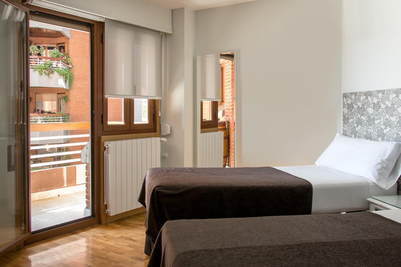 Double Room with 2 Extra beds (4 Adults)