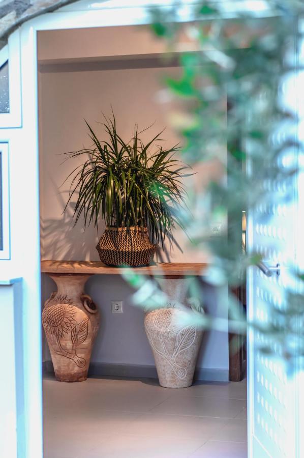 Kamares Suites - B&B