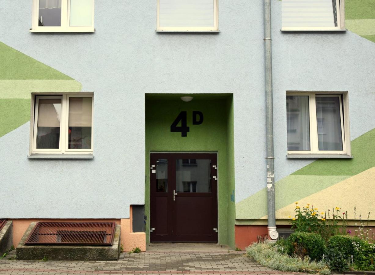 Compact II - Mieszkanie na parterze, Faktura VAT, szybkie Wi-Fi, Netflix - Ferienwohnung Koszalin