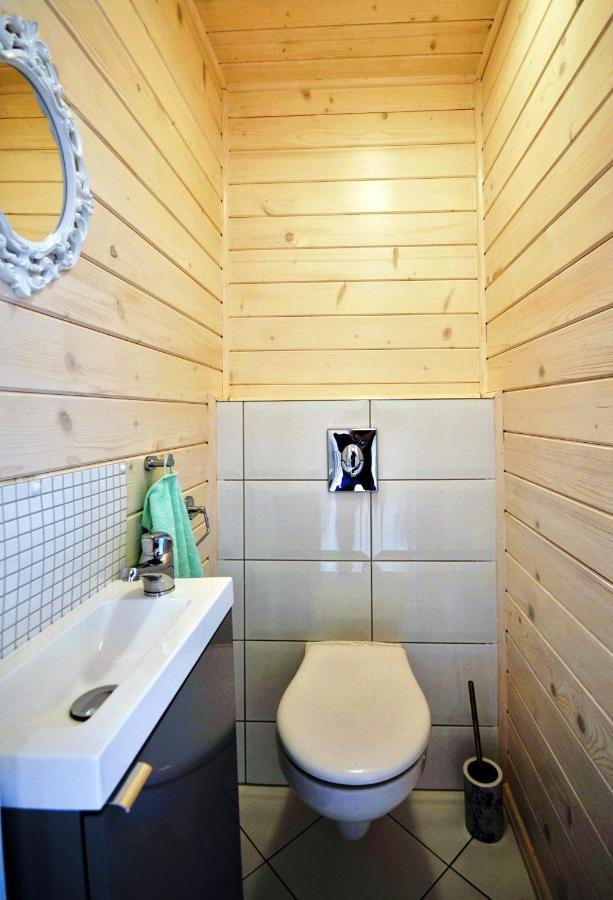 Białe Domki Lux - Chambres d’hôtes Grzybowo