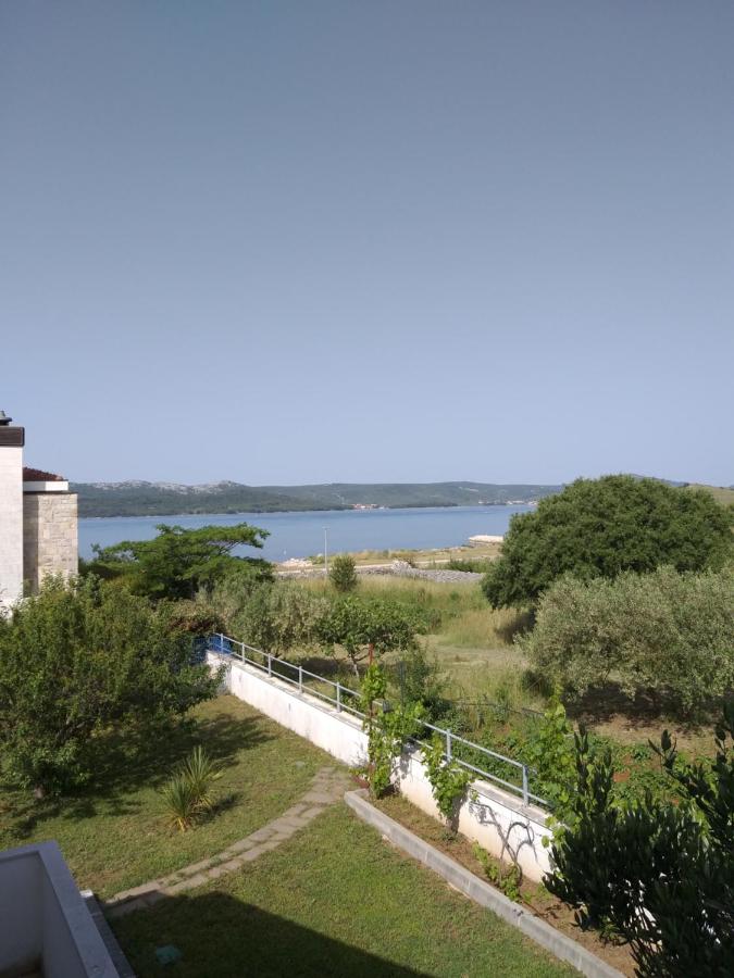 Studio avec Balcon