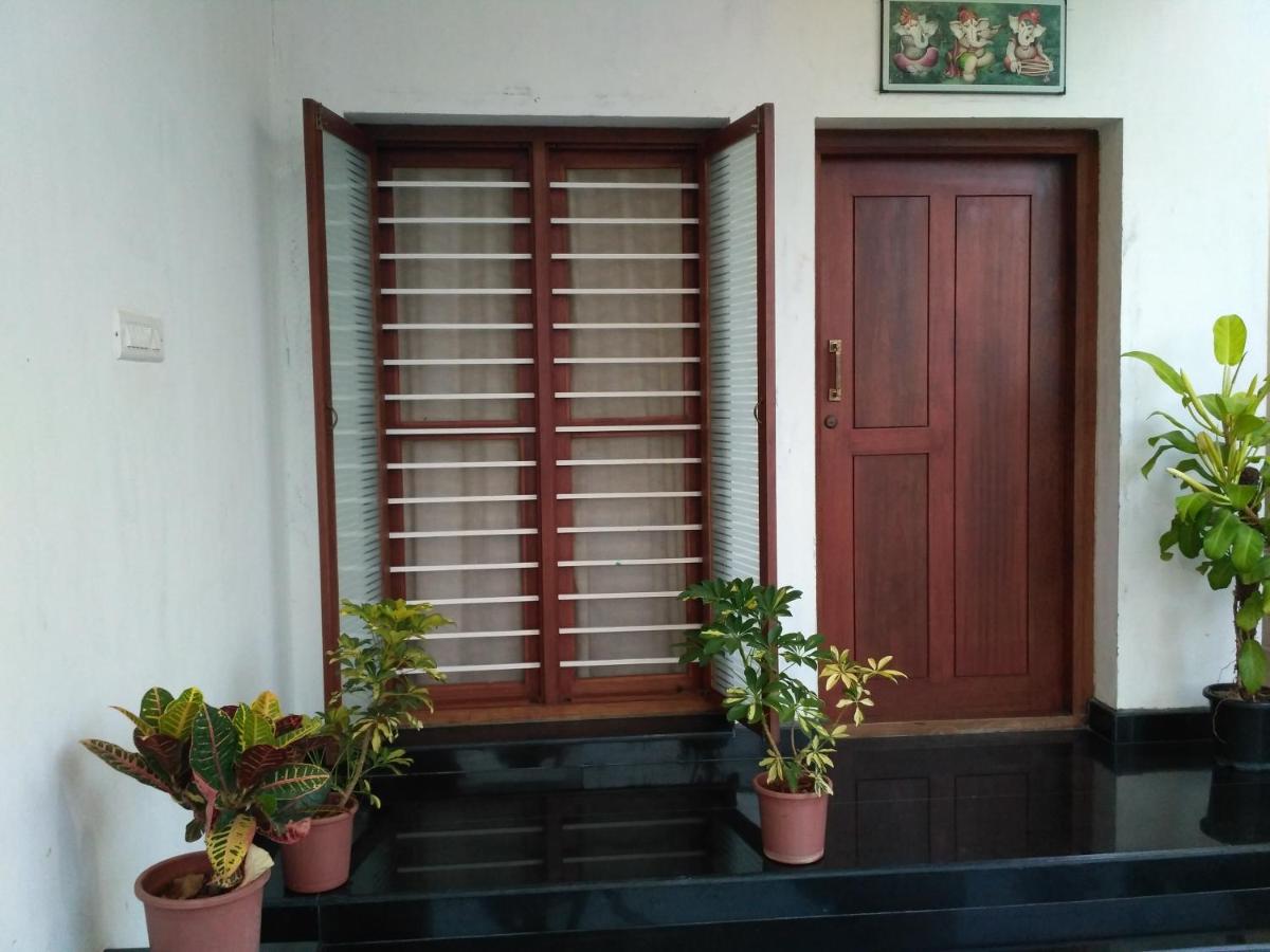 B&B Vellore - Yaa Residency near VIT - Bed and Breakfast Vellore