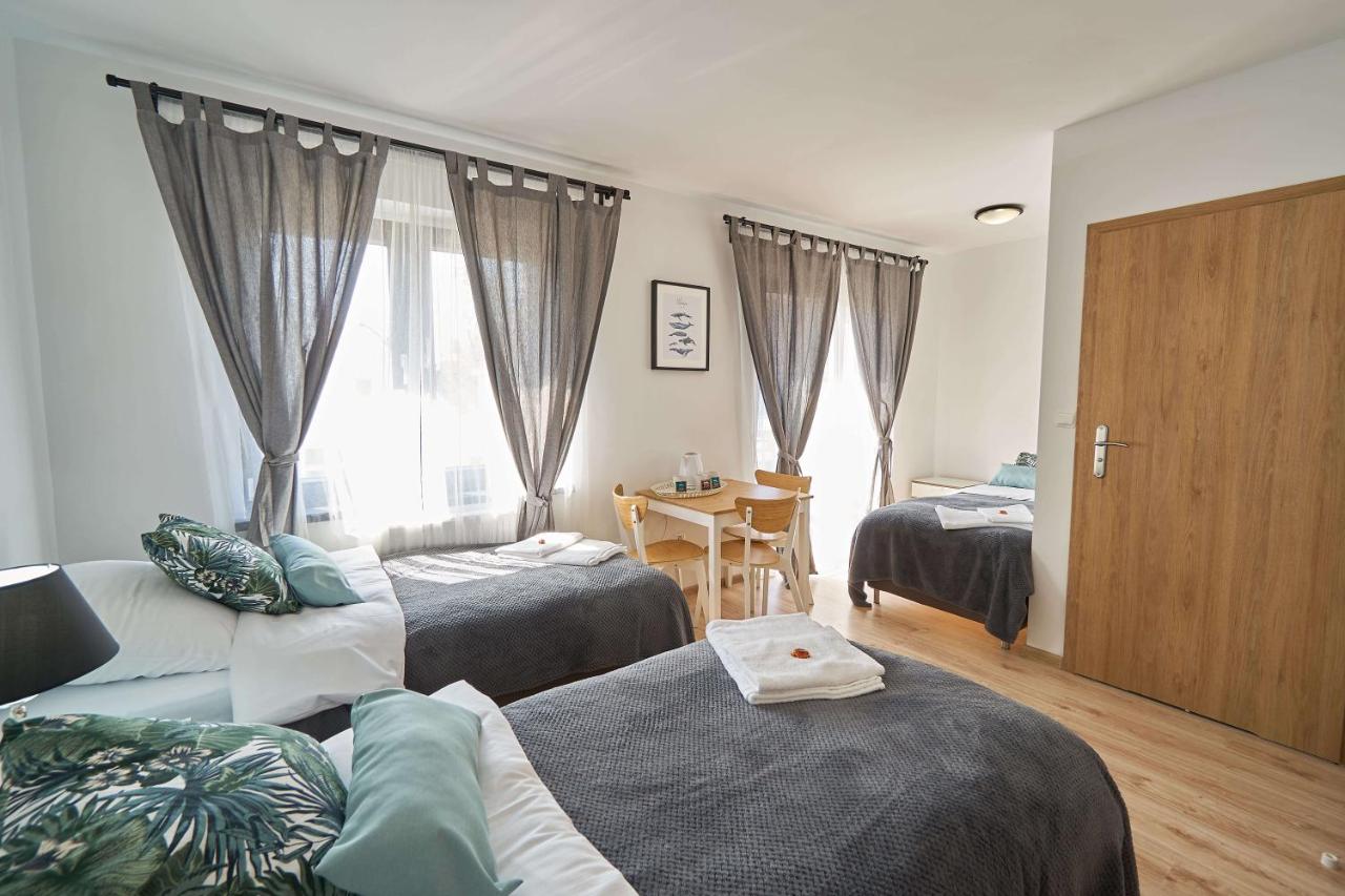 Dreibettzimmer