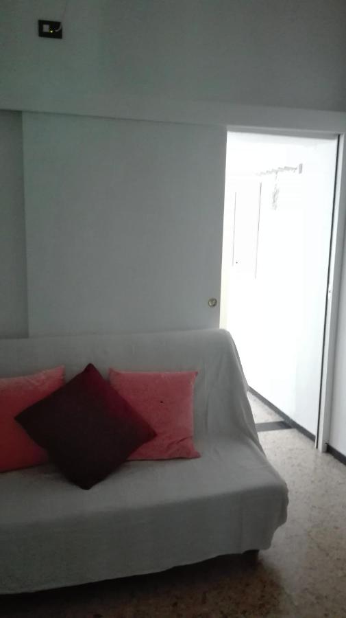 Deluxe Double Room (2 Adults + 1 Child)