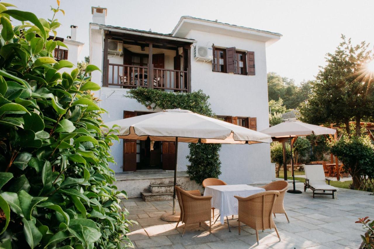 Villa with Patio