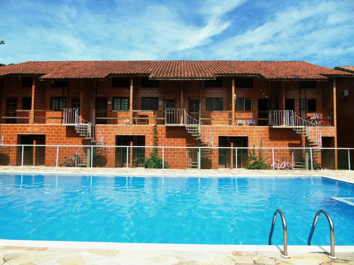 Chalé Maranduba Ville 01 - B&B Ubatuba
