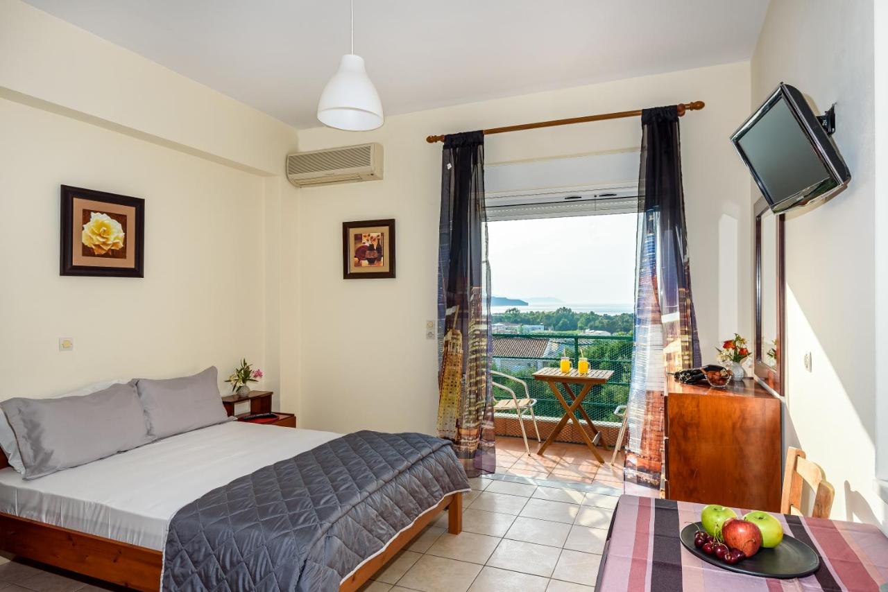 Studio with Sea View