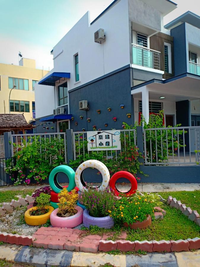 Kuala Selangor Botanic 4R3B Homestay 15pax - B&B