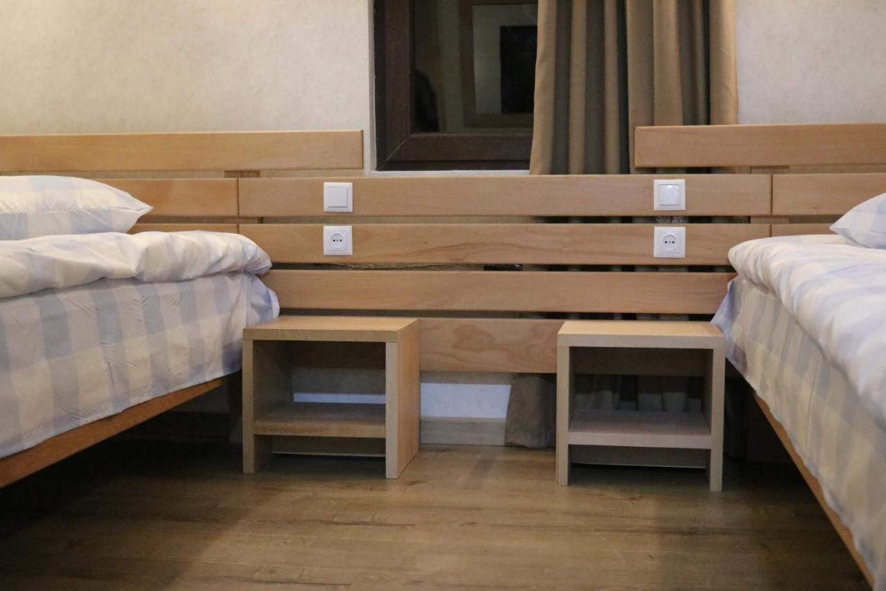 Twin Room with Shower
